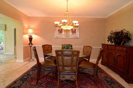 5th image of 415 Pamela Cir