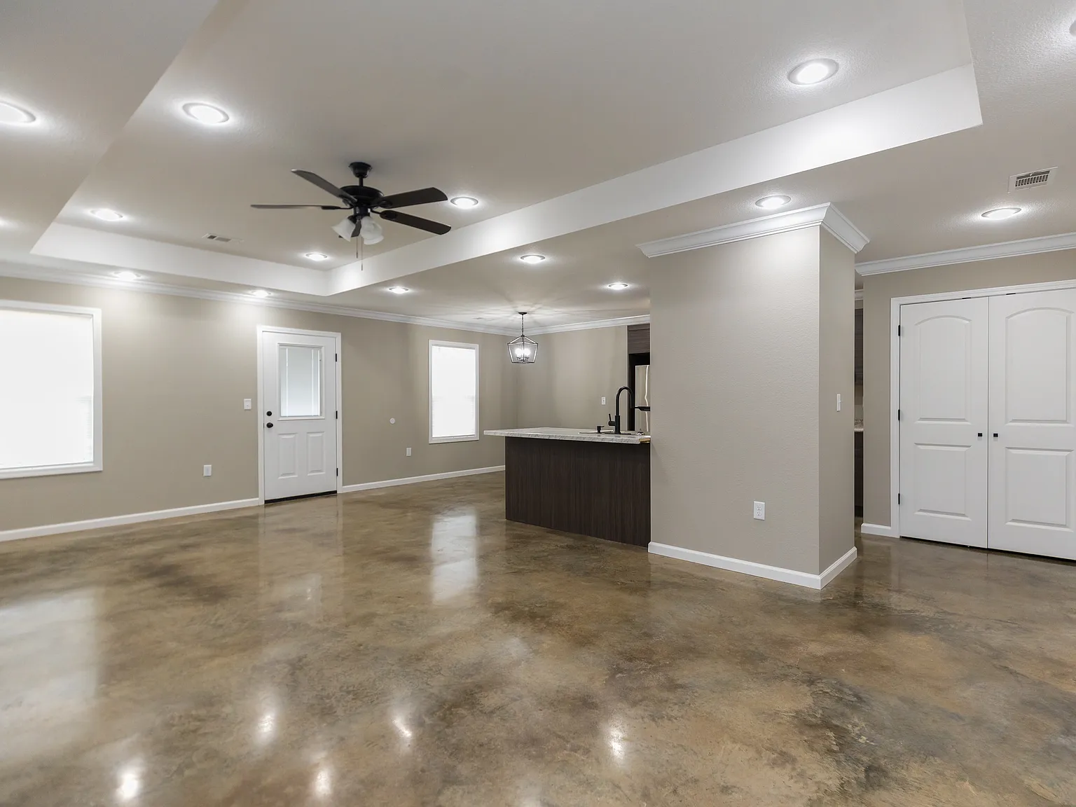 3 bed, 1513 sqft, $1,650 — Photo 2