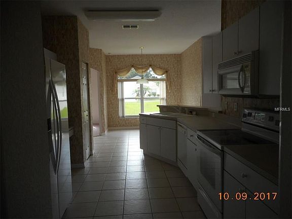 4th image of 24371 Buckingham Way