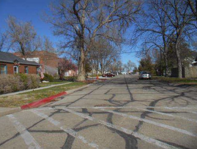 2nd image of 423 W 14th St