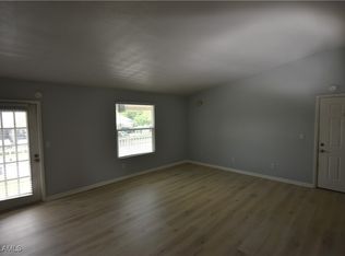 1269 Se 8th Ter ,, Cape Coral, FL 33990