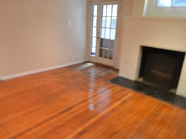 1012 Clinton St #1F — Photo 17