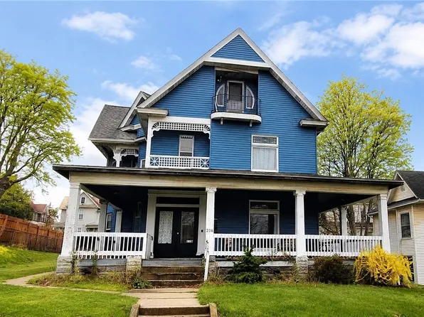 216 Fairview Ave, Butler, PA 16001