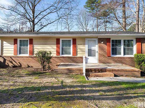 2nd image of 2627 Glenbrook Dr