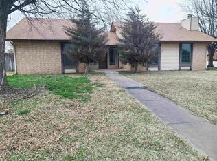 4516 Oakcrest Ave, Enid, OK 73703