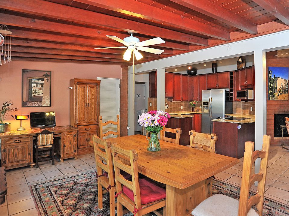 Large eating area