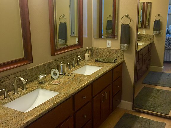 MB bath mirrored closet door