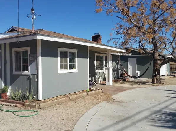 49482 Park Ave, Morongo Valley, CA 92256