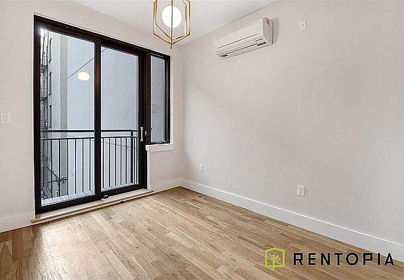 3rd image of 295 N 7th St #2A