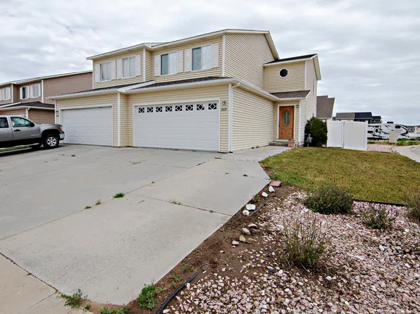 3609 Miranda Ave, Gillette, WY 82718