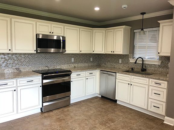 2nd image of 3913 Briant Dr