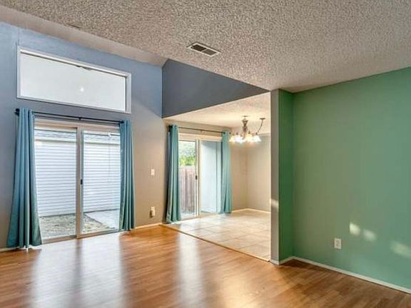 4th image of 306 NE 85th St #1-C