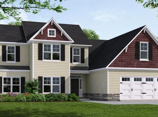 201 Thistleberry Dr, Aberdeen, NC 28315