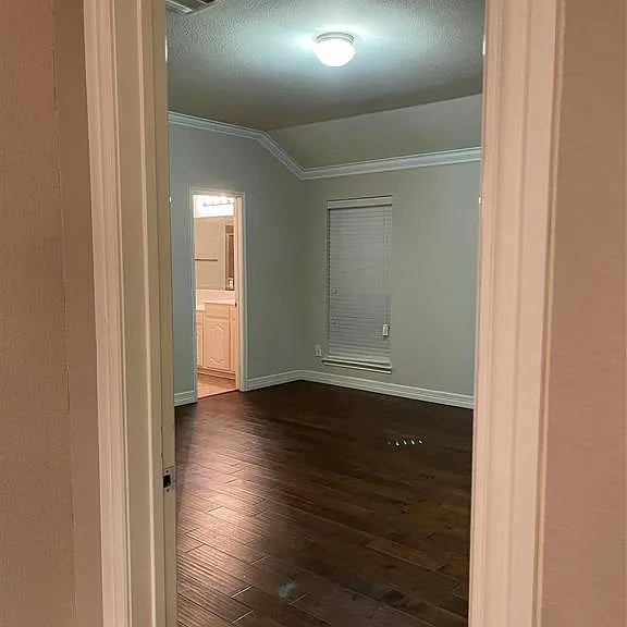 401 Sagebrush Trl — Photo 18