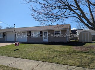 2011 Mark Dr, Lorain, OH 44052