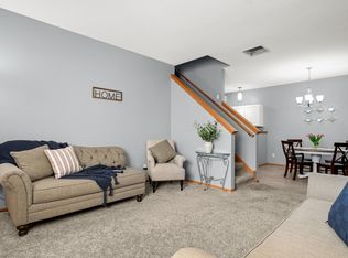 1572 Countryside Dr, Shakopee, MN 55379