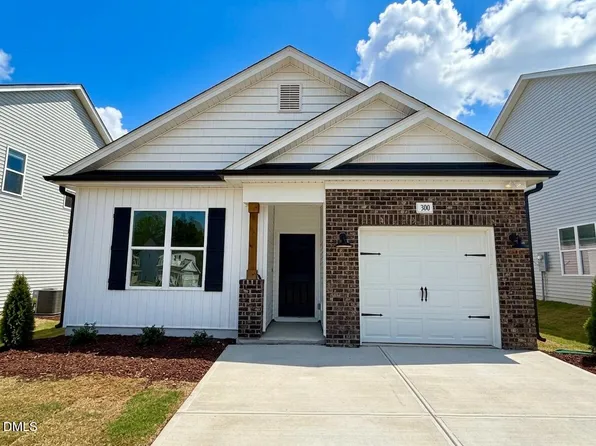 300 Bluejay St, Clayton, NC 27520