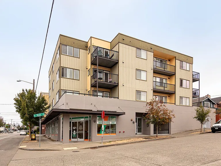 View at Greenwood in Seattle, WA — Photo 22
