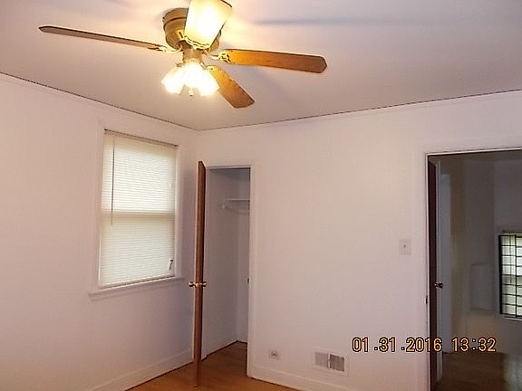 4th image of 7151 S Greenwood Ave