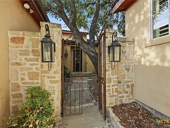 4th image of 1108 Tuscan Rdg