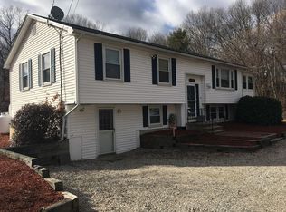 100 Florida Ave, Bellingham, MA 02019