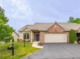 303 Mackenzie Ln, Pittsburgh, PA