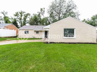 75 Glen Hill Dr, Glendale Heights, IL