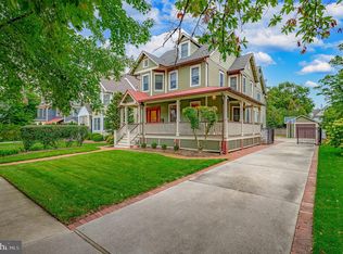 215 Chestnut St, Haddonfield, NJ 08033