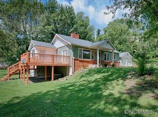 80 Youngs Cove Rd, Candler, NC 28715