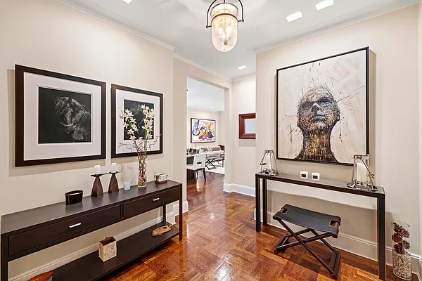 Sold by Compass | media 23