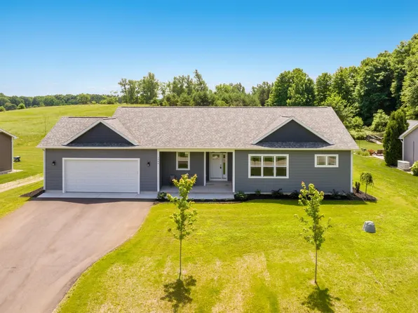 1546 Oban Way, Traverse City, MI 49696