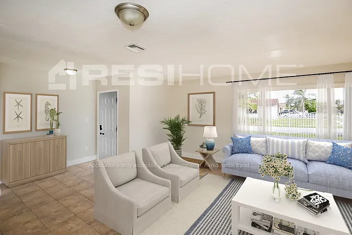 10855 SW 152nd Ter — Photo 6