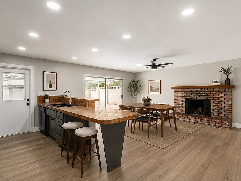 2127 E Tulane Dr — Photo 5