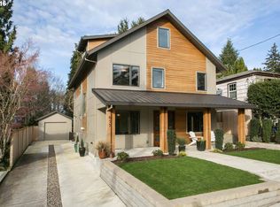 655 SE 68th Ave, Portland, OR 97215