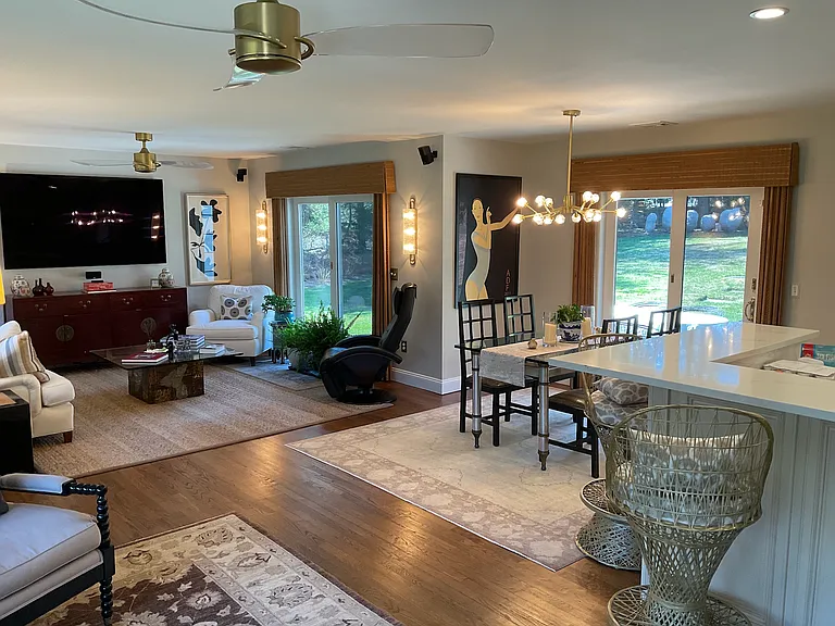 285 Tuckahoe Rd — Photo 8