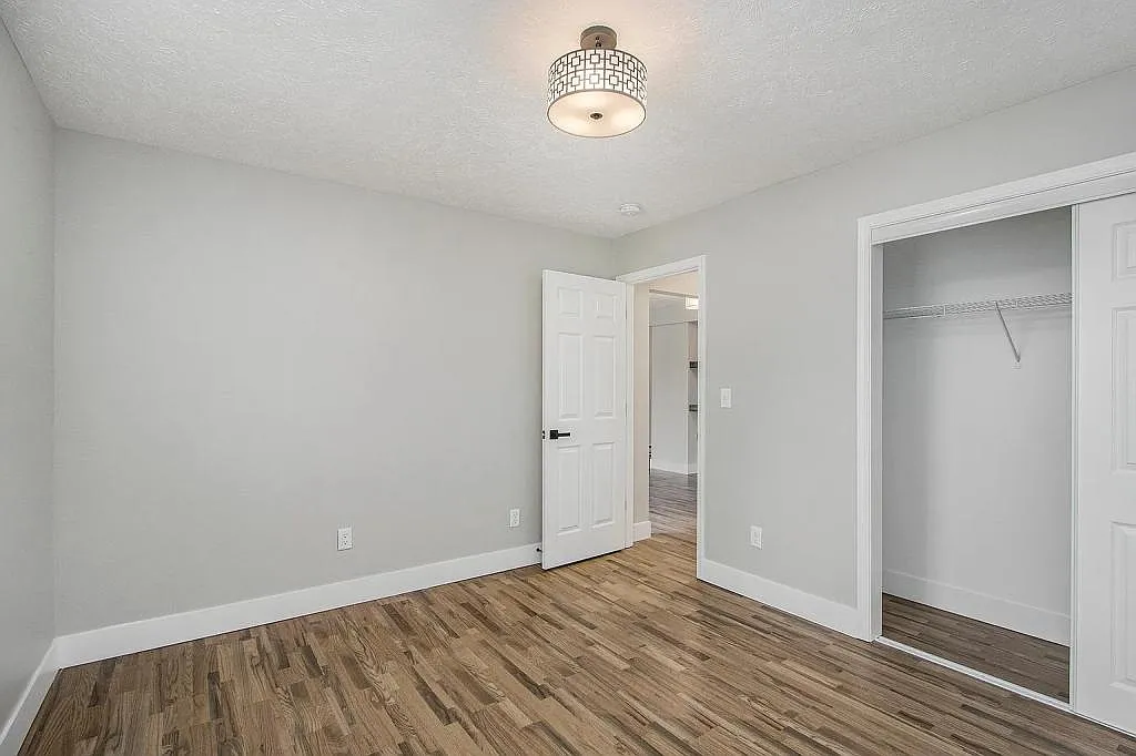 2416 Texel Dr, apt 6 — Photo 4