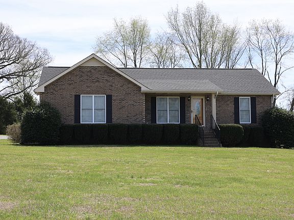 2nd image of 5787 Buzzard Creek Rd