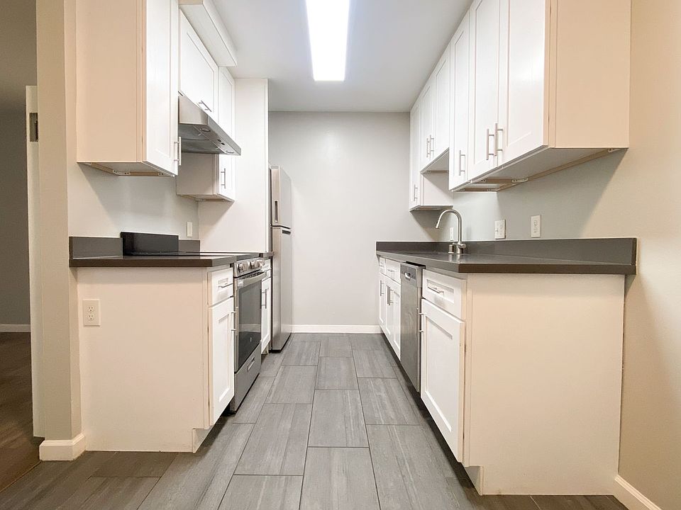 1st image of 2212-2218 High St #2212-C