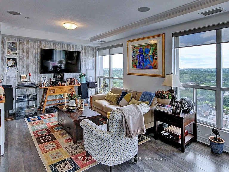 330 Ridout St N #2108 — Photo 14