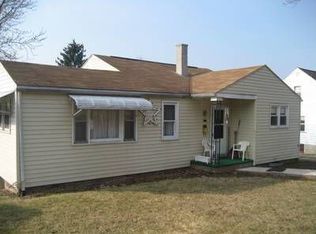 2231 Johnston Pl, Williamsport, PA 17701