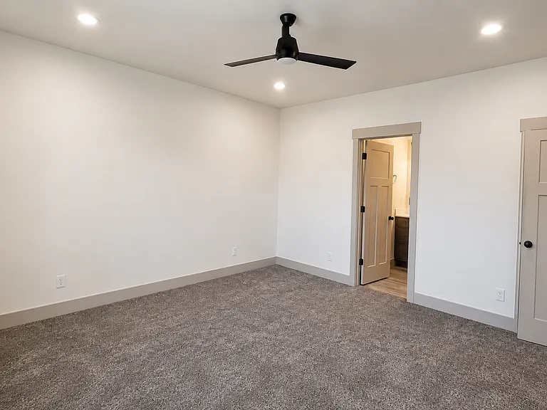 Twin Butte Townhomes — Photo 5