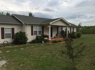 377 Northlan Cir, Morgantown, KY 42261