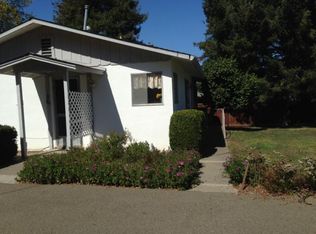 4020 Hessel Rd, Sebastopol, CA 95472