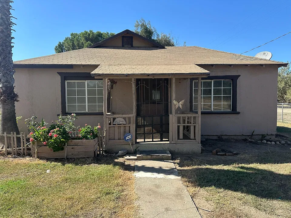 21746 Road 12