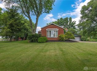 88 W Jackson Rd, Springfield, OH 45502