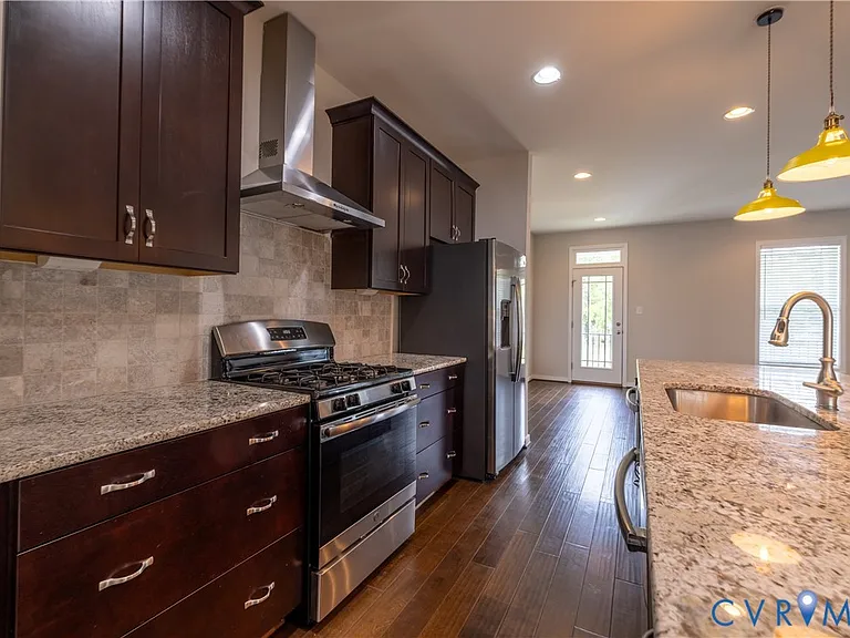 11443 Hayloft Ln — Photo 28