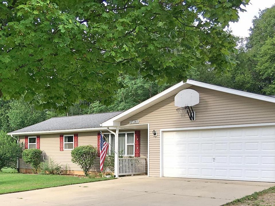 1st image of 10785 Oakland Dr
