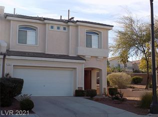 290 Spectacular St, Henderson, NV 89052