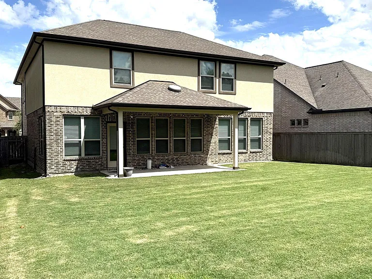 15823 Vanderpool River Dr — Photo 26
