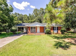 1017 Lisa Cir, Spring Lake, NC 28390